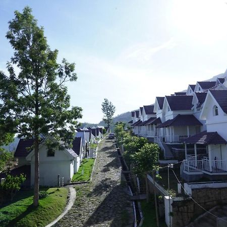Mirth Hotels And Resorts Kanthalloor Ngoại thất bức ảnh