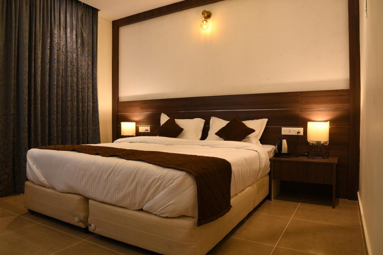 Mirth Hotels And Resorts Kanthalloor Ngoại thất bức ảnh